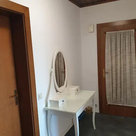 Erholen Und Relaxen Bei Der Schoenen Aussicht 펠드키르첸인칸텐